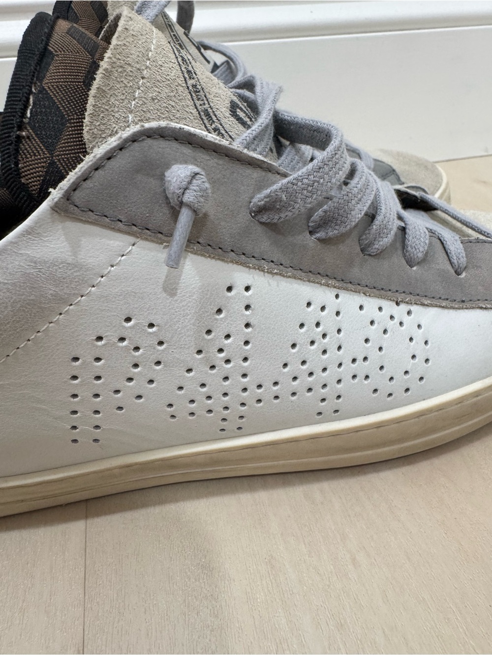 P448 Low Top Sneaker White Grey Leather Suede Men's 44 = US 10.5-11 - Picture 3 of 14